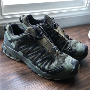 Men's Salomon size 12 Green Trail Running Shoes
